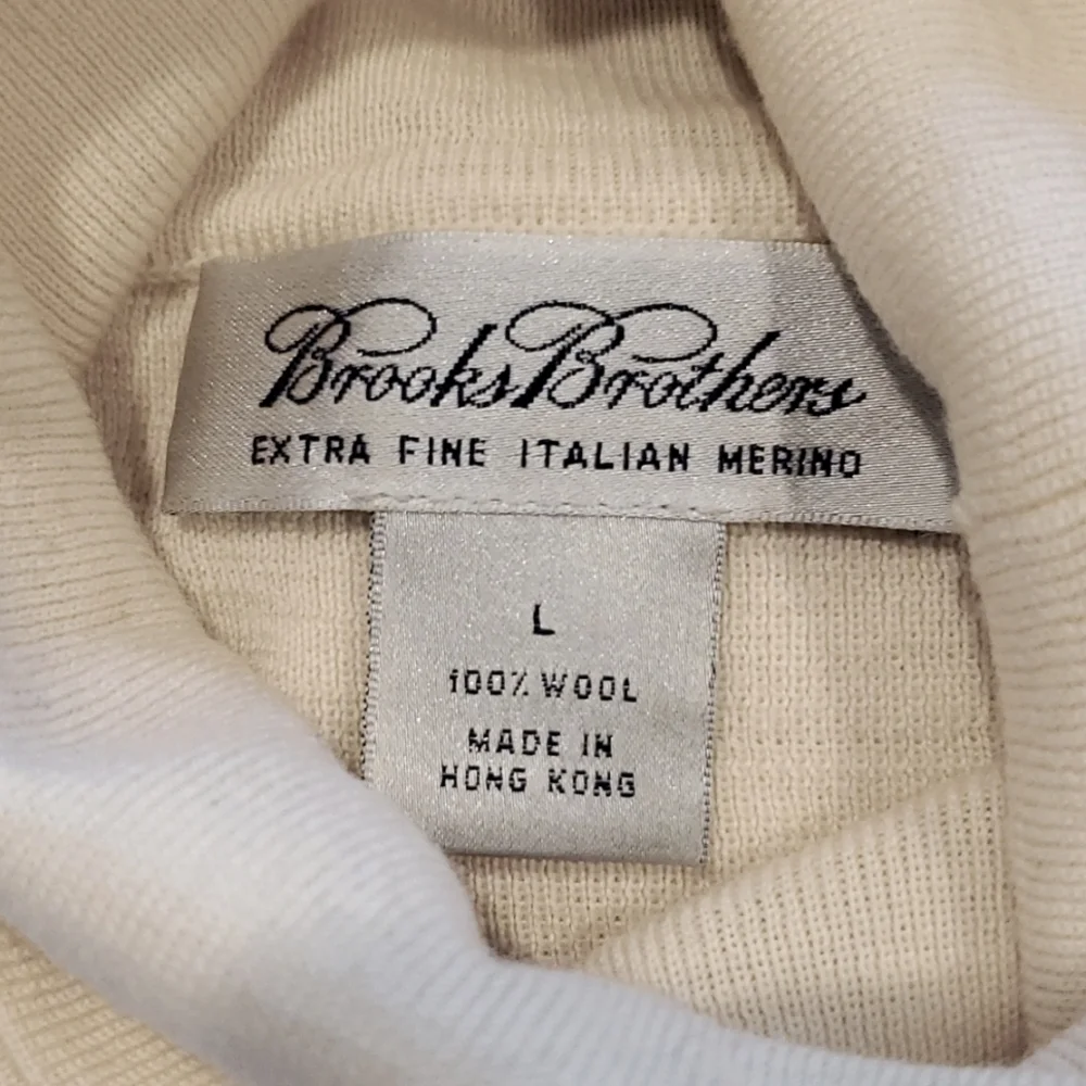 Brooks Brothers Merino Wool Turtleneck - Picture 4 of 4